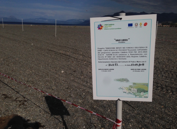 isola dino fondali pulizia progetto