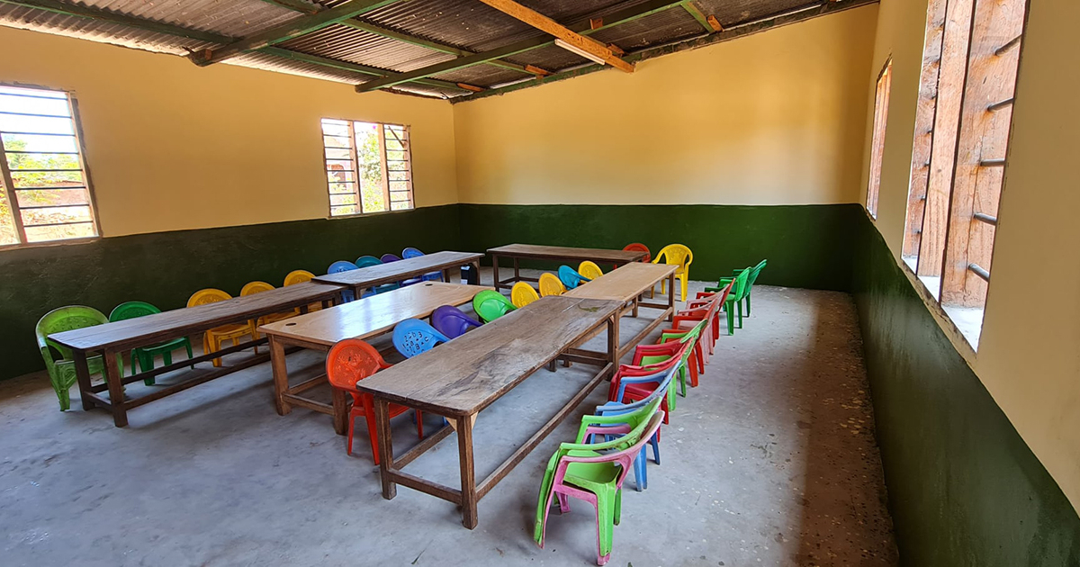 kenya scuola francesco acquaviva timboni classe