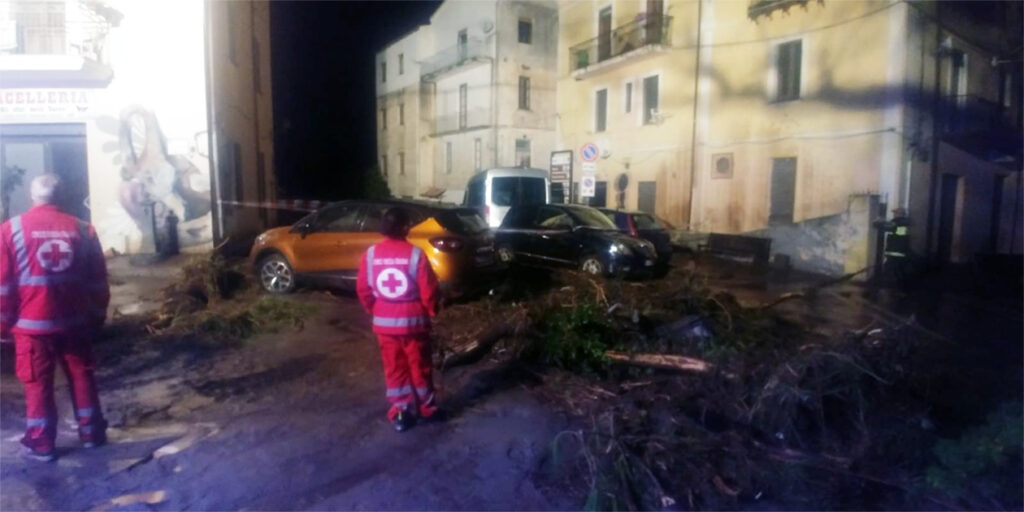 tortora nubifragio centro storico maltempo danni