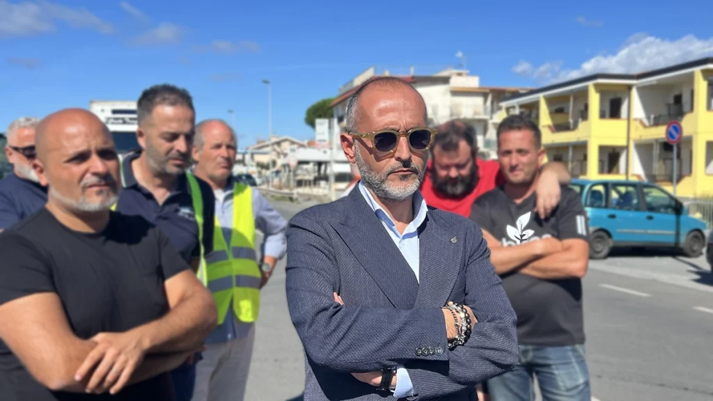Antonio De Caprio venerdì 16 ottobre 2026 presidio Santa Maria del Cedro protesta autotrasportatori Fedralog